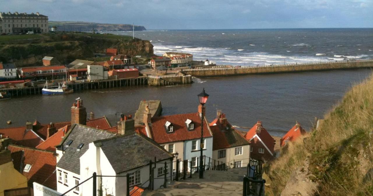 Bijou Romantic Retreat, Whitby Centre Exterior foto